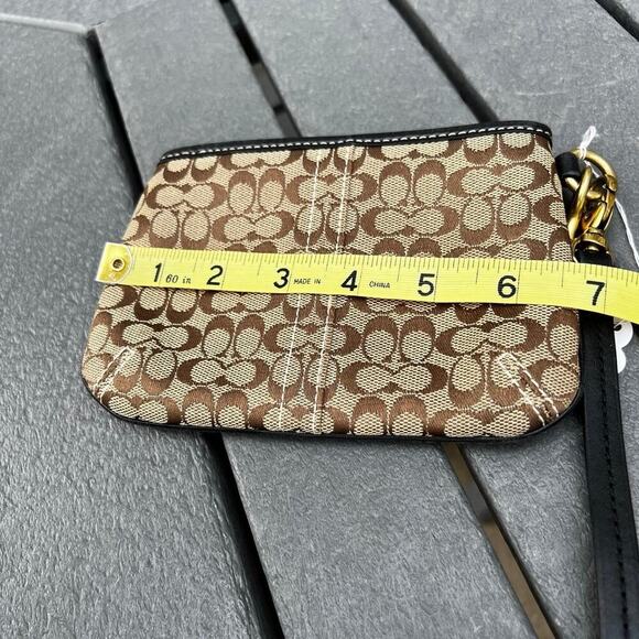 COACH wristlet small zip bag - Picture 4 of 12